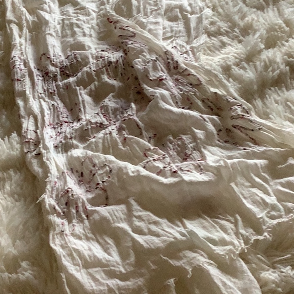 Cotton Aventura White and Red Embroidered Bedding European cotton